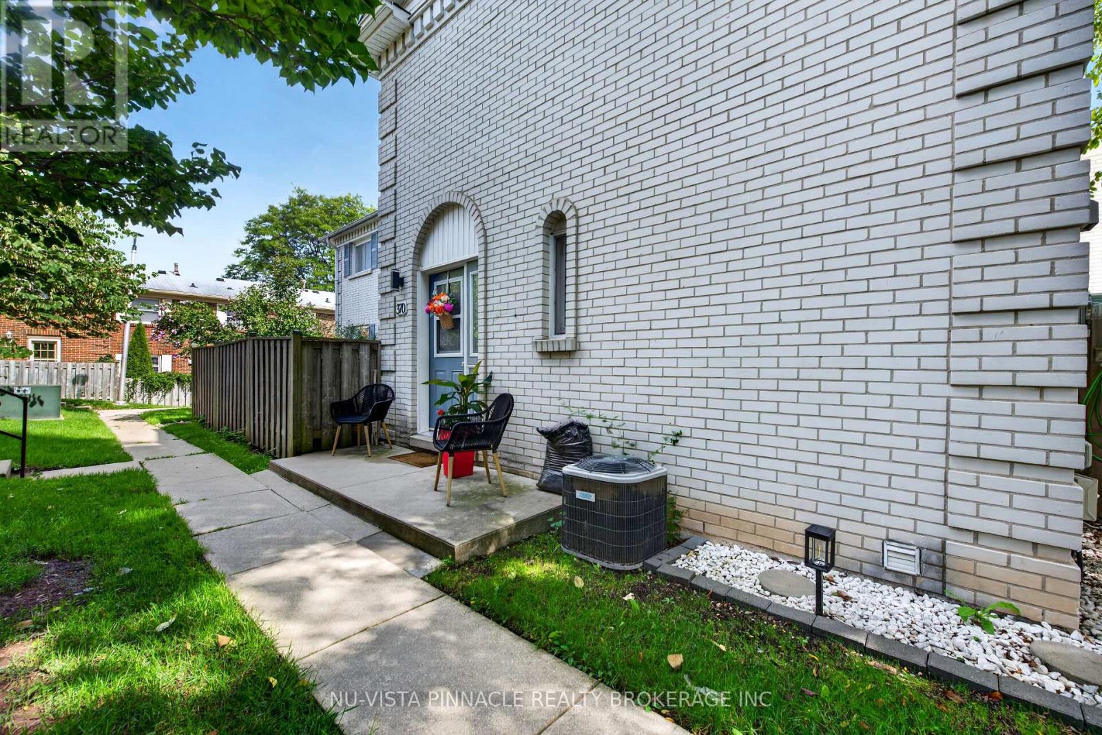 13 - 370 Homestead Court, London North, Ontario  N6G 2E9 - Photo 3 - X13725290