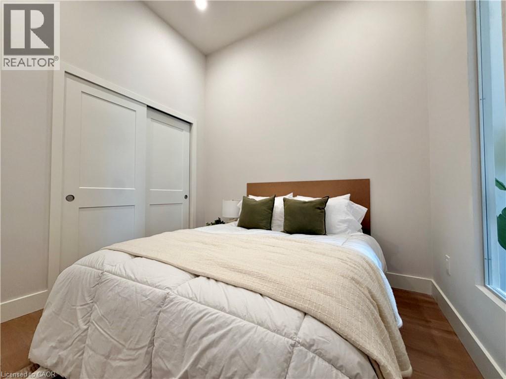 56 York Boulevard Unit# 404, Hamilton, Ontario  L8R 2M9 - Photo 7 - 40859278