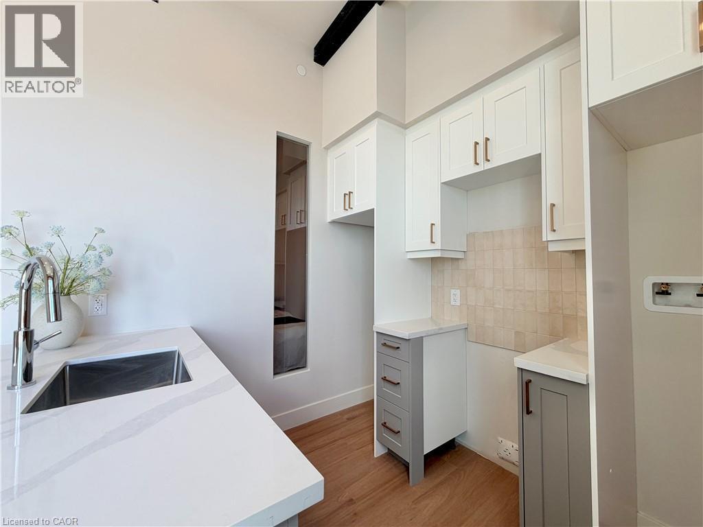 56 York Boulevard Unit# 411, Hamilton, Ontario  L8R 2M9 - Photo 3 - 40859279