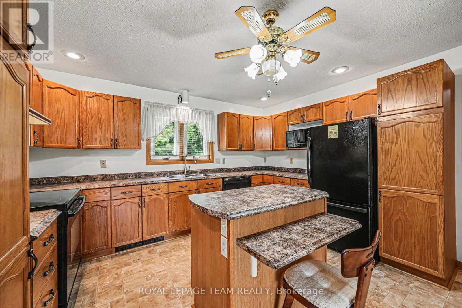 5630 Saver Road, South Dundas, Ontario  K0E 1K0 - Photo 10 - X13725562