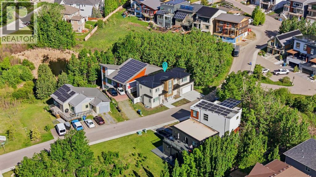 105 Rockhaven Green NW, Calgary, Alberta  T3G 0C5 - Photo 3 - A2333517