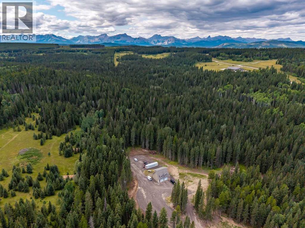 264033 Range Road 71, Rural Bighorn No. 8, Alberta  T0L 1N0 - Photo 2 - A2339494