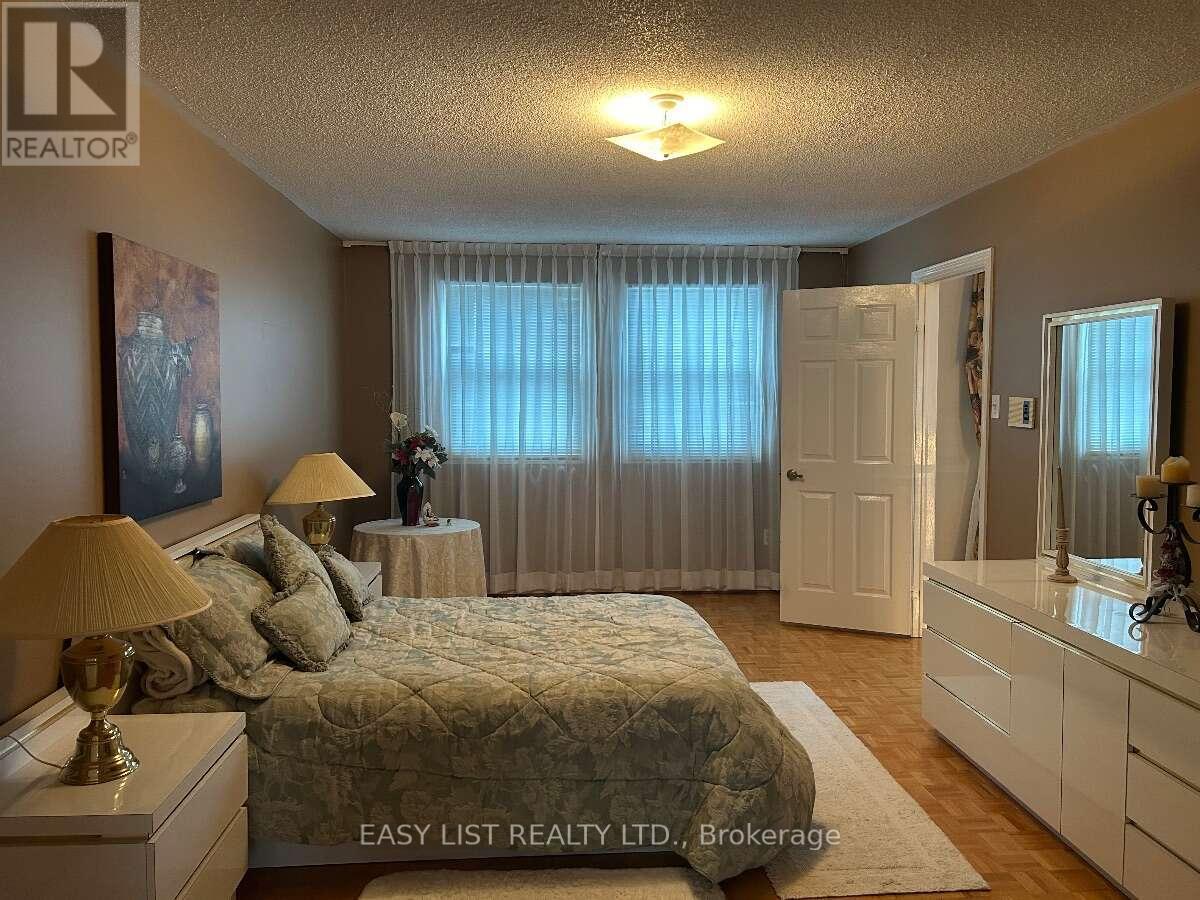 14 Gas Light Crescent, Vaughan, Ontario  L4L 8E8 - Photo 15 - N13725554