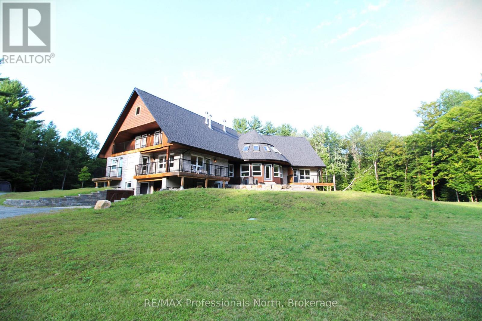 1196 Ravenscliffe Road, Huntsville, Ontario  P1H 2N5 - Photo 2 - X13601910