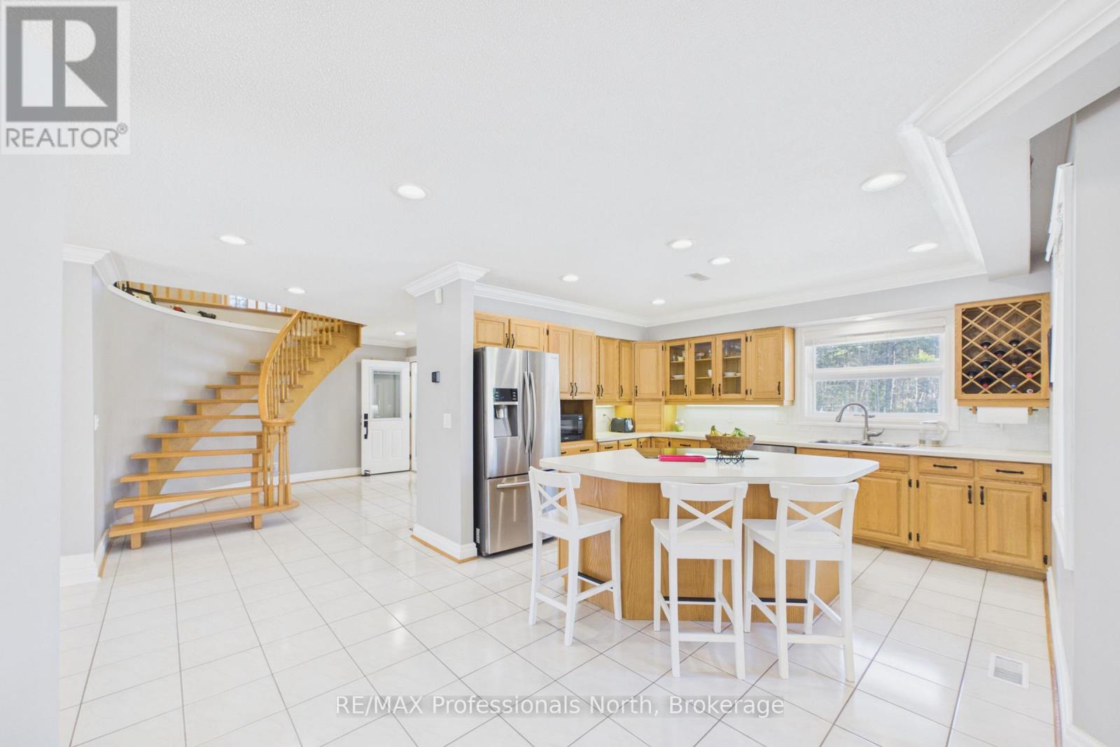 1196 Ravenscliffe Road, Huntsville, Ontario  P1H 2N5 - Photo 6 - X13601910