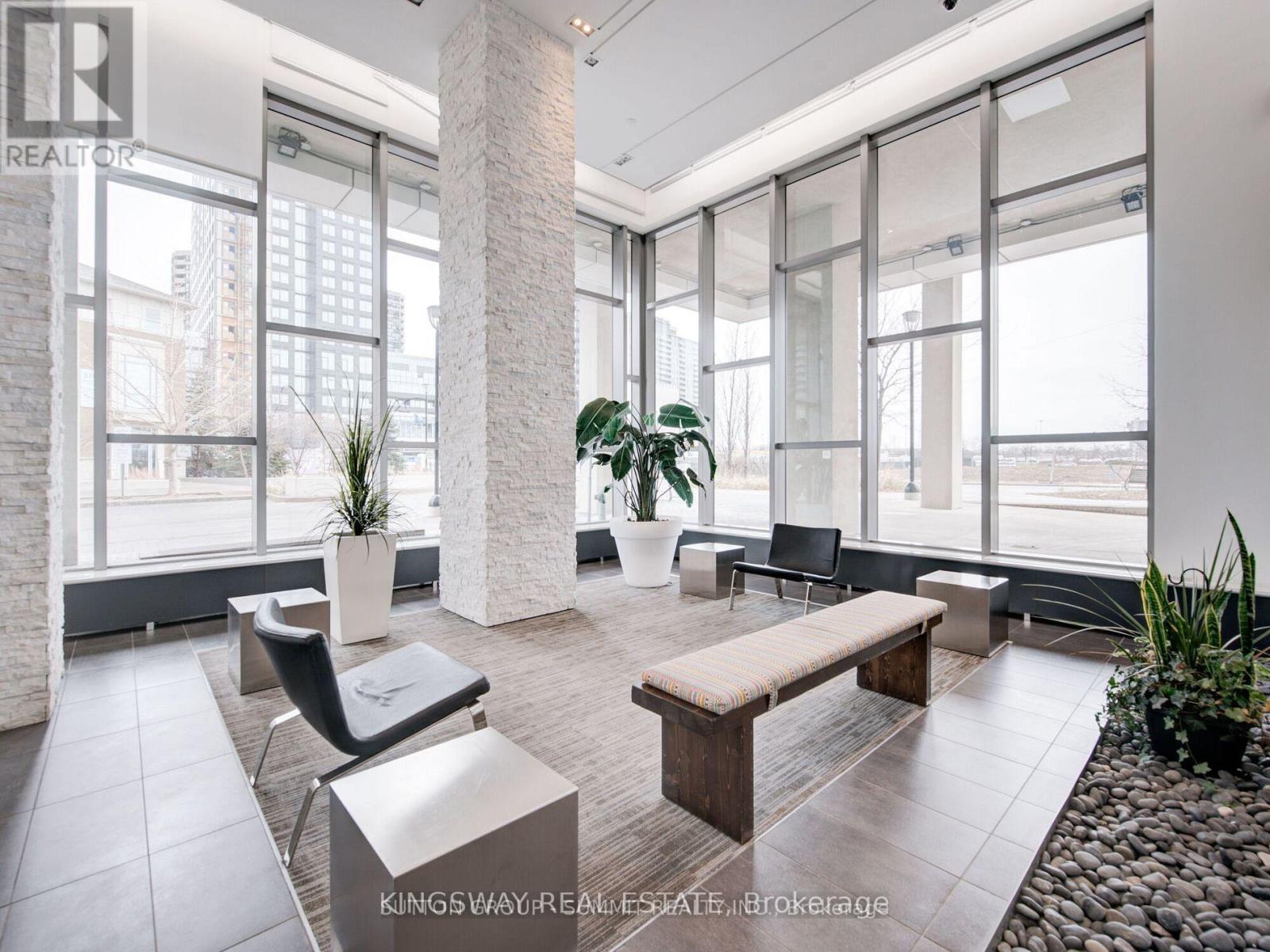 2606 - 360 Square One Drive, Mississauga, Ontario L5B 0G7 - Photo 3 - W13725560