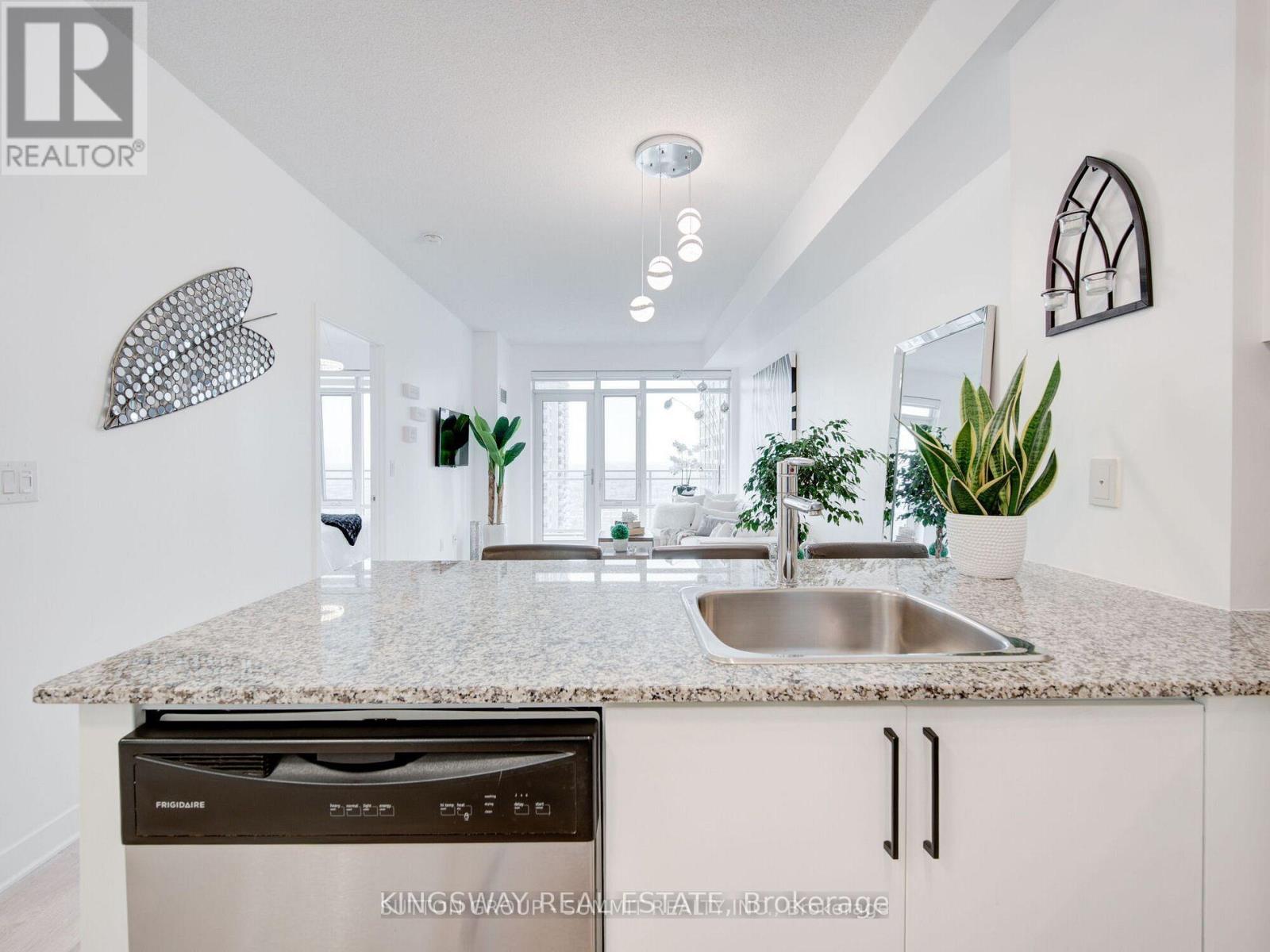 2606 - 360 Square One Drive, Mississauga, Ontario L5B 0G7 - Photo 7 - W13725560