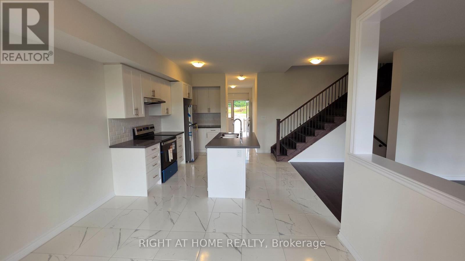 233 Postill Street, Brant, Ontario  N3L 0R6 - Photo 12 - X13725556