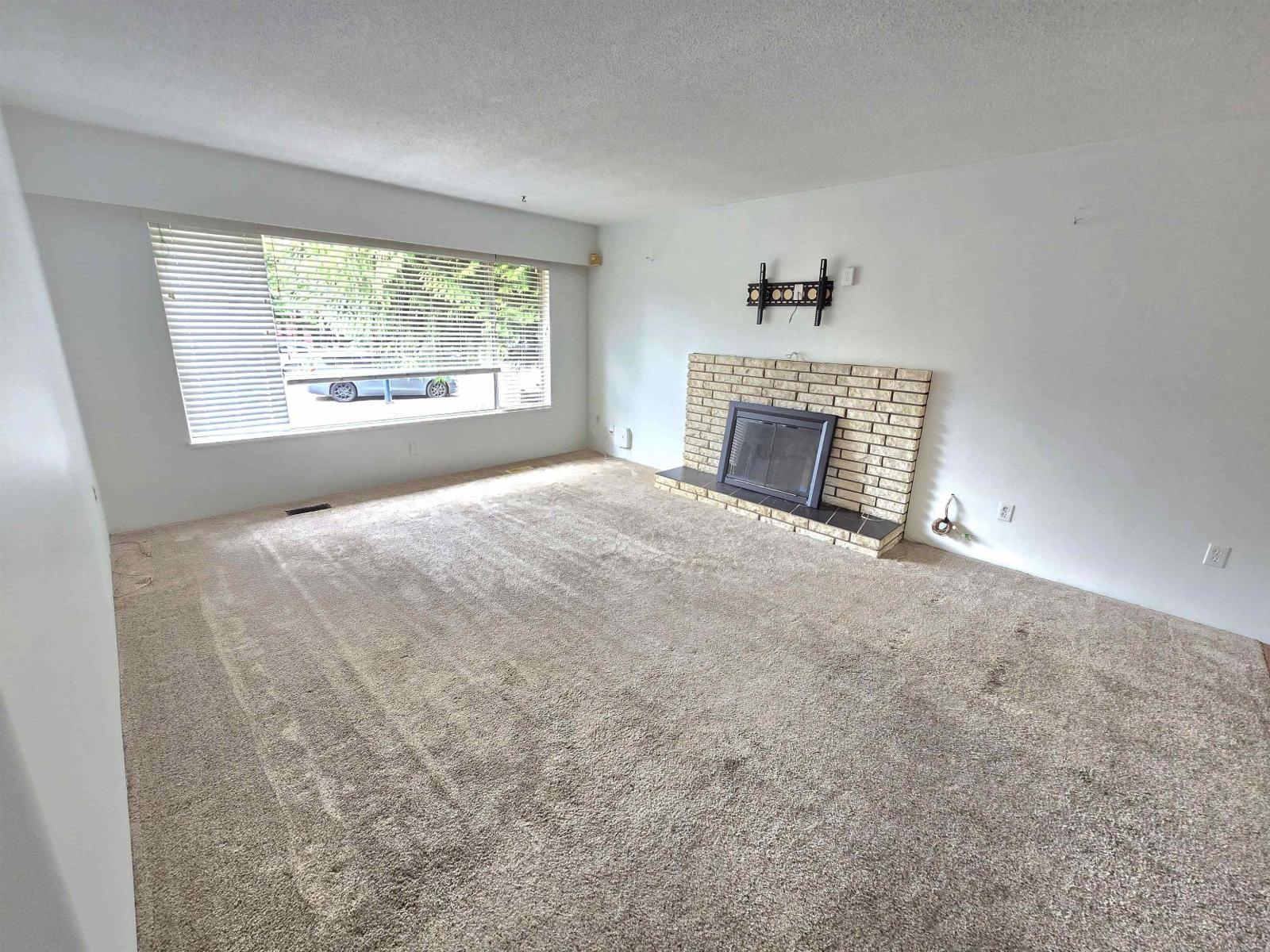 10992 132a Street, Surrey, British Columbia V3T 3Y4 - Photo 11 - R3121363
