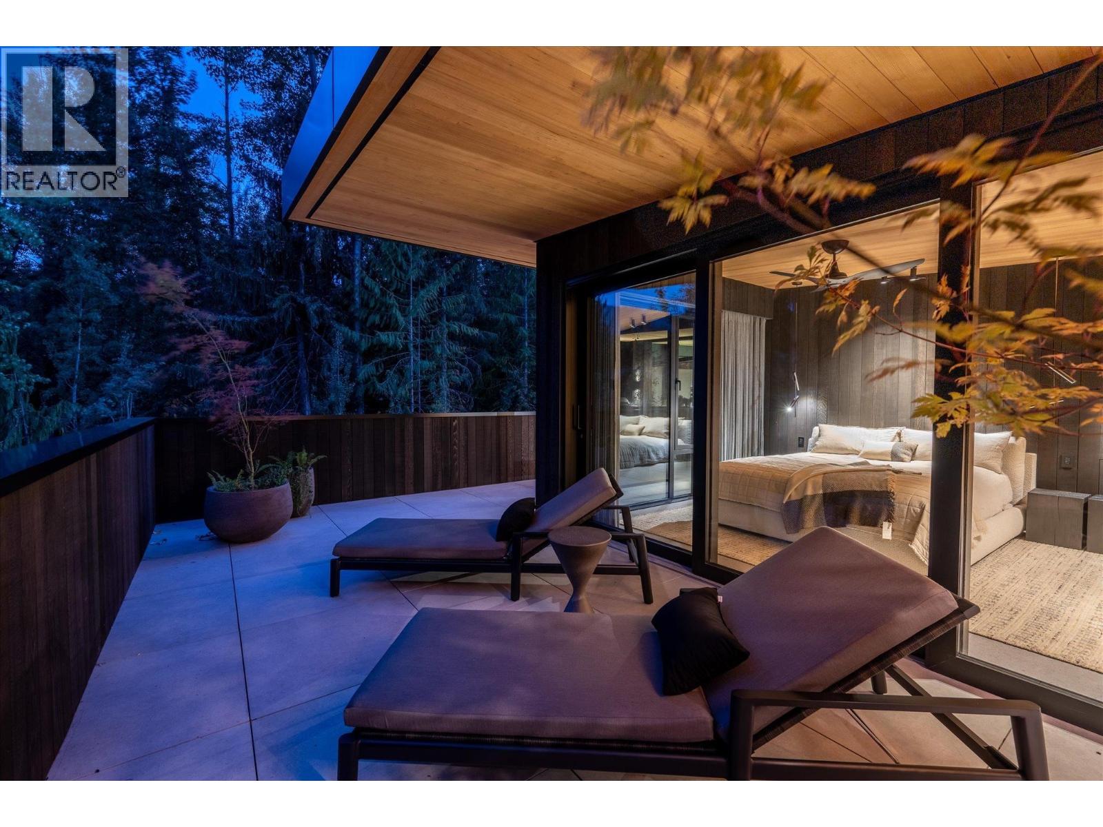 7501 Ambassador Crescent, Whistler, British Columbia  V8E 0E5 - Photo 17 - R3099469