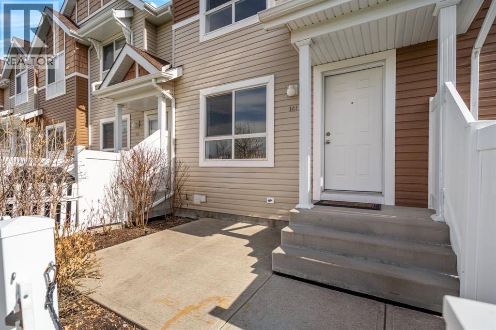 161 Tuscany Court NW, Calgary, Alberta  T3L 2Y9 - Photo 3 - A2316343