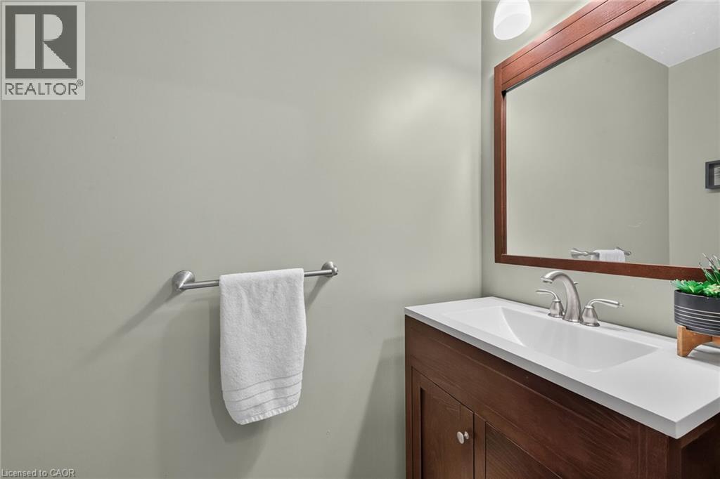26 Elmvale Court, Townsend, Ontario  N0A 1S0 - Photo 3 - 40858339