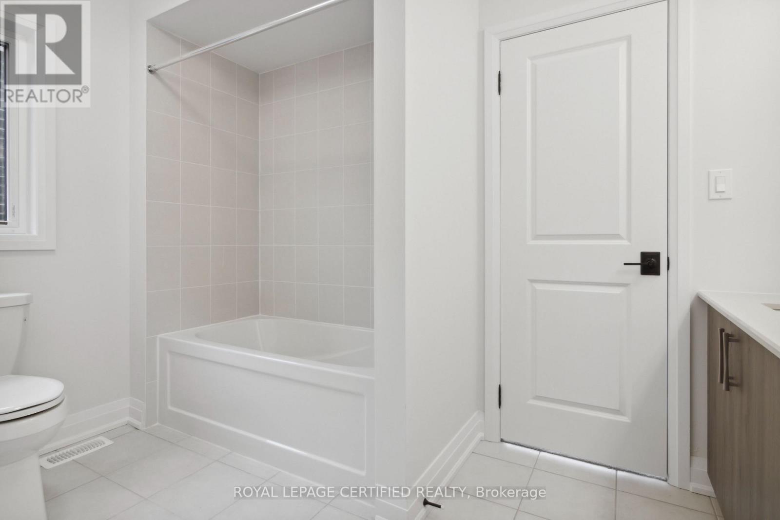 3 Sweet Cicely Street, Springwater, Ontario L9X 2C7 - Photo 33 - S13725570