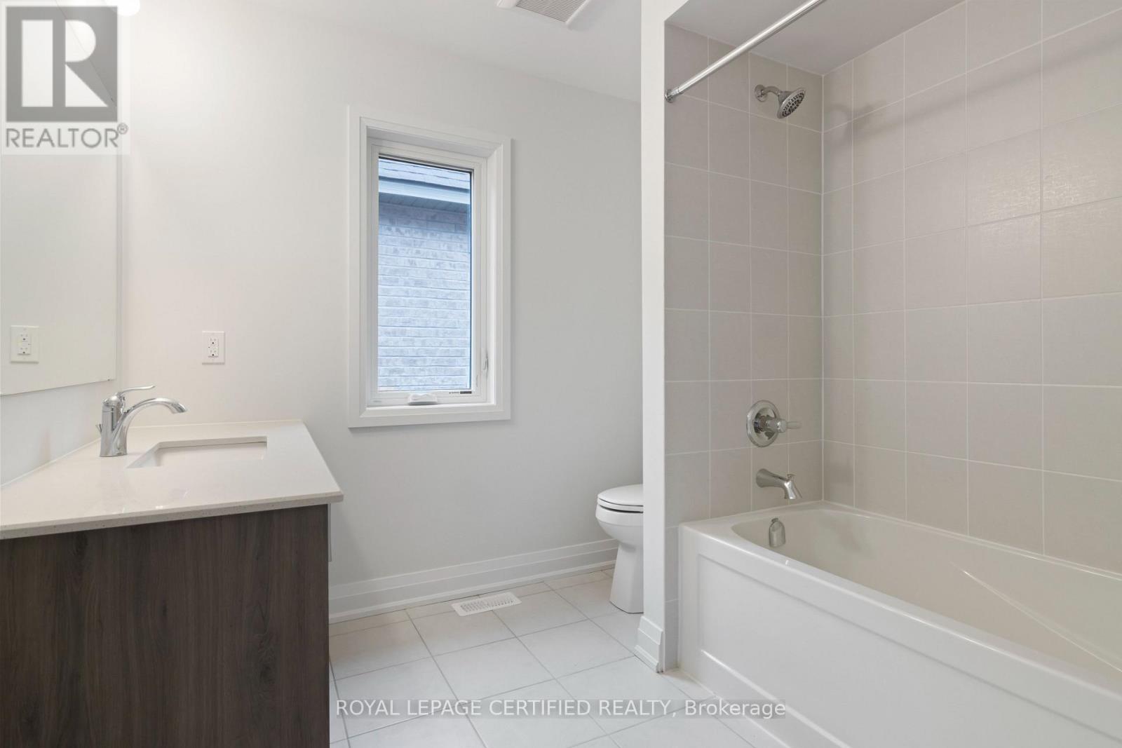 3 Sweet Cicely Street, Springwater, Ontario L9X 2C7 - Photo 36 - S13725570