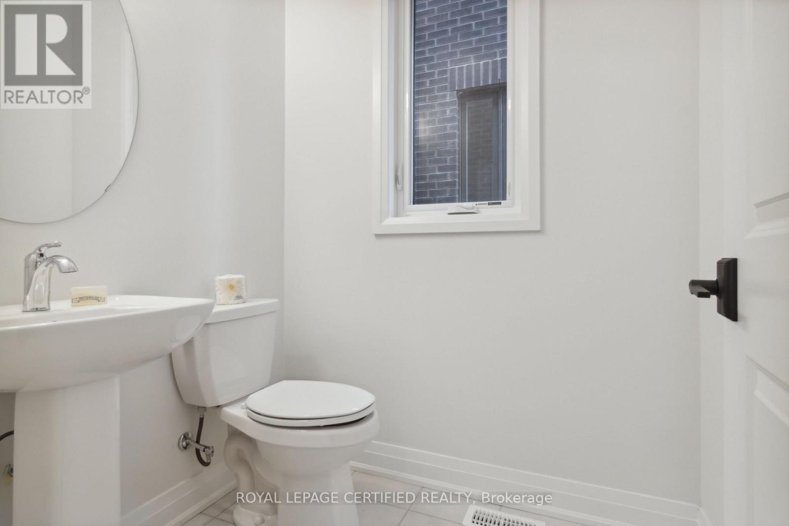 3 Sweet Cicely Street, Springwater, Ontario L9X 2C7 - Photo 6 - S13725570