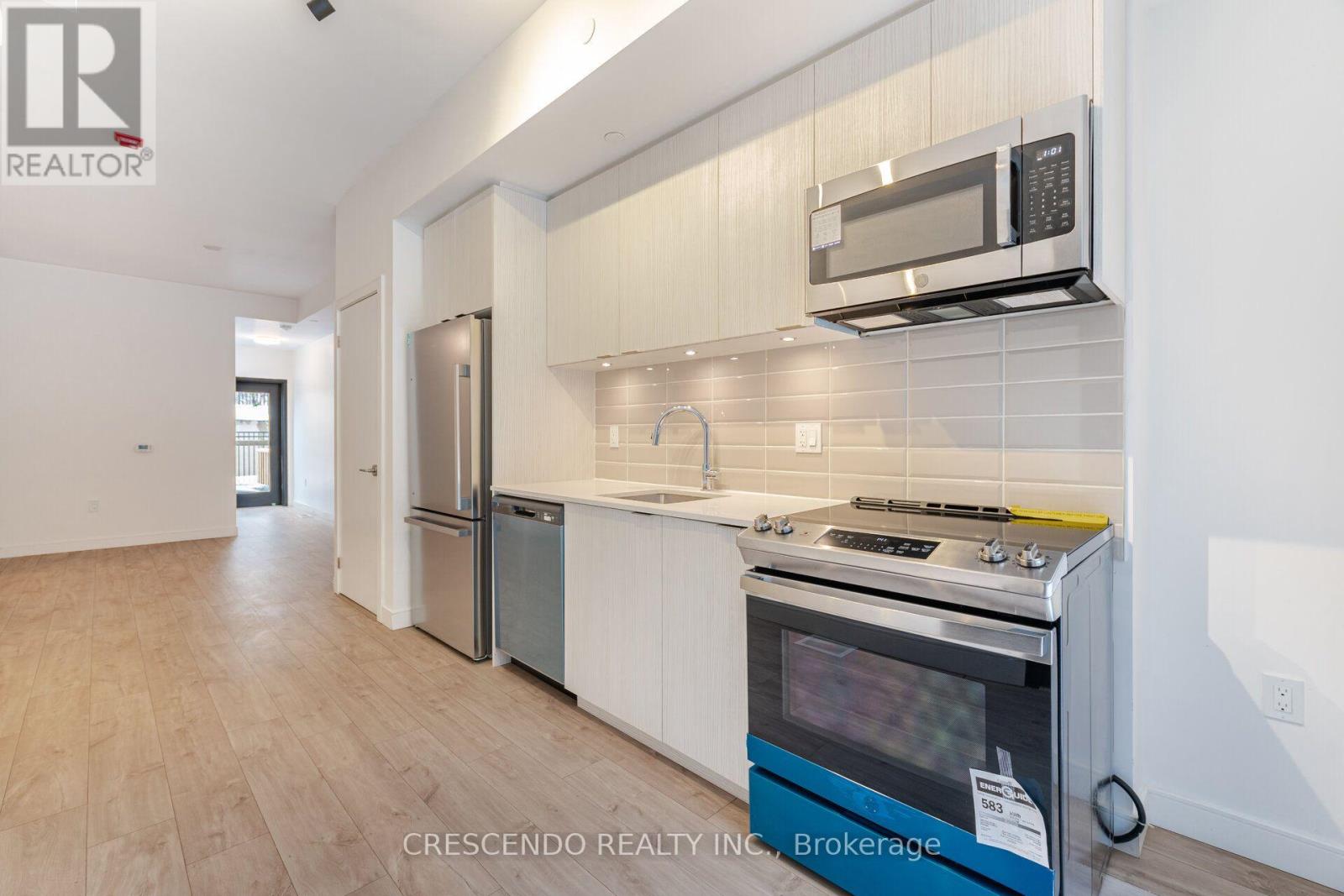 8 - 176 Clonmore Drive, Toronto, Ontario M1N 0B9 - Photo 4 - E13627840