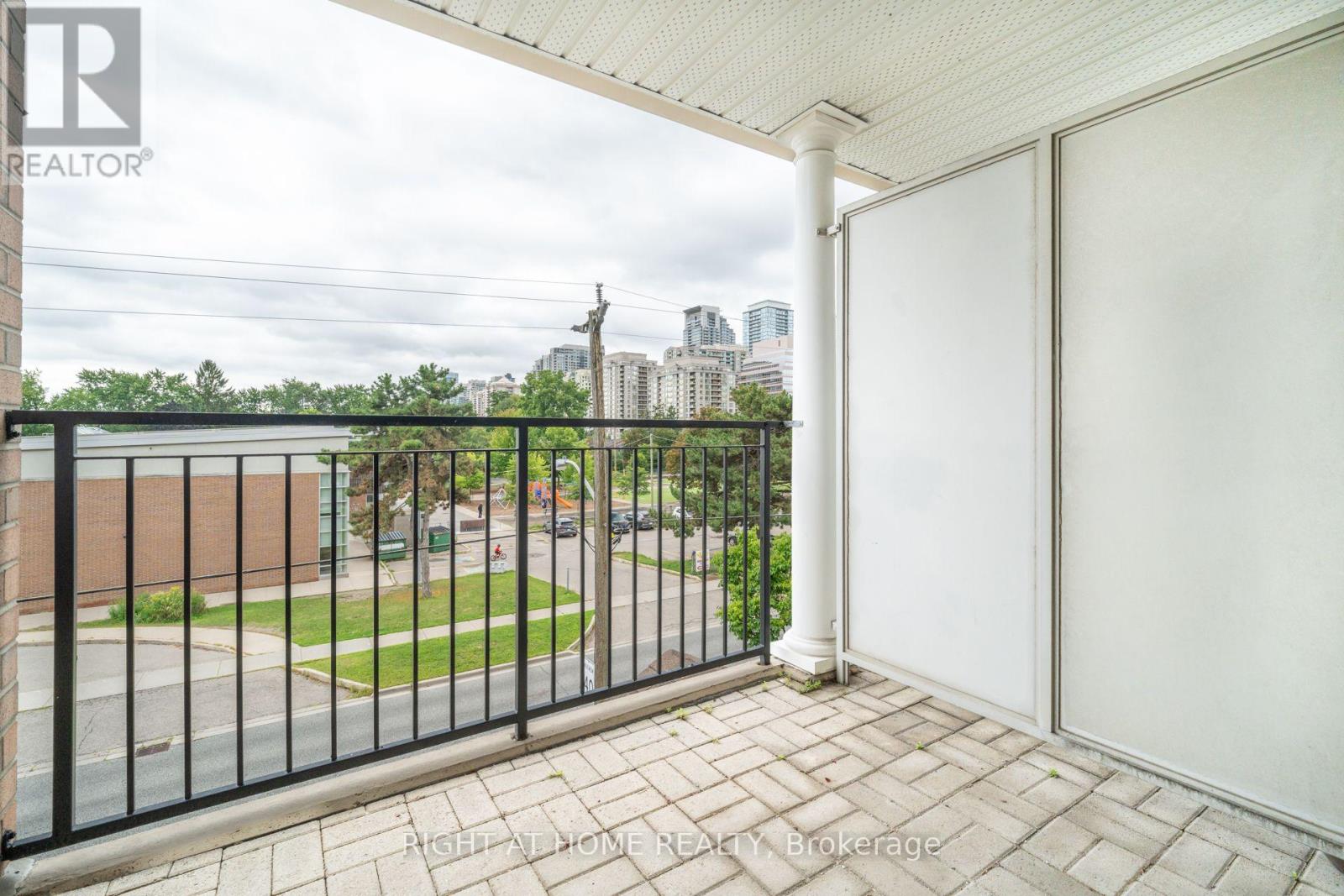 220 Grandview Way, Toronto, Ontario M2N 6V3 - Photo 21 - C13725578