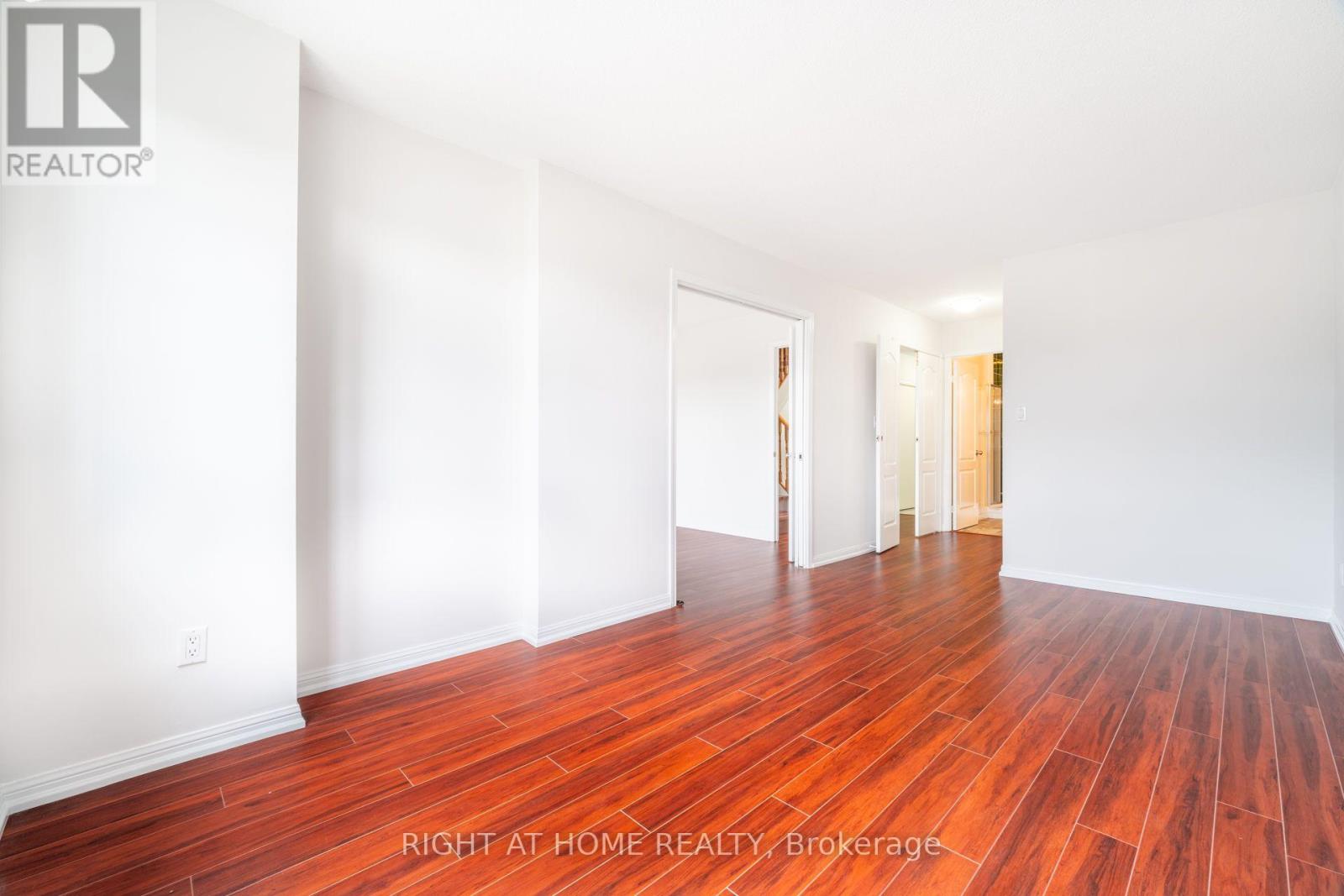 220 Grandview Way, Toronto, Ontario M2N 6V3 - Photo 7 - C13725578