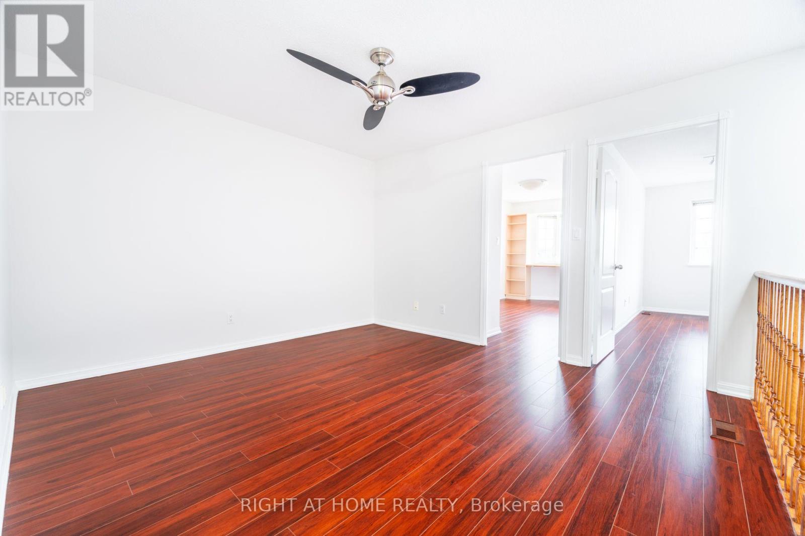 220 Grandview Way, Toronto, Ontario M2N 6V3 - Photo 9 - C13725578