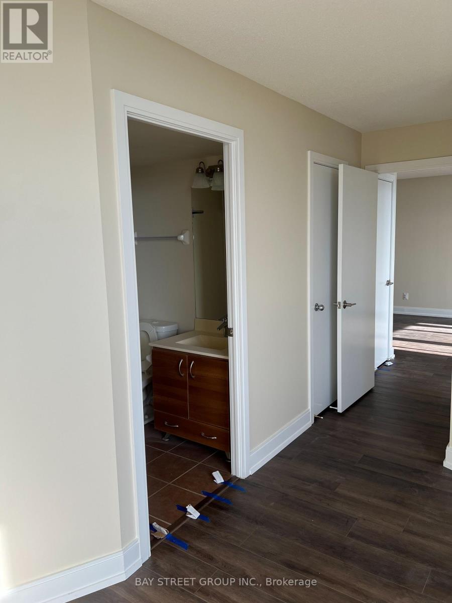3622 - 135 Village Green Square, Toronto, Ontario  M1S 0G4 - Photo 15 - E13725584