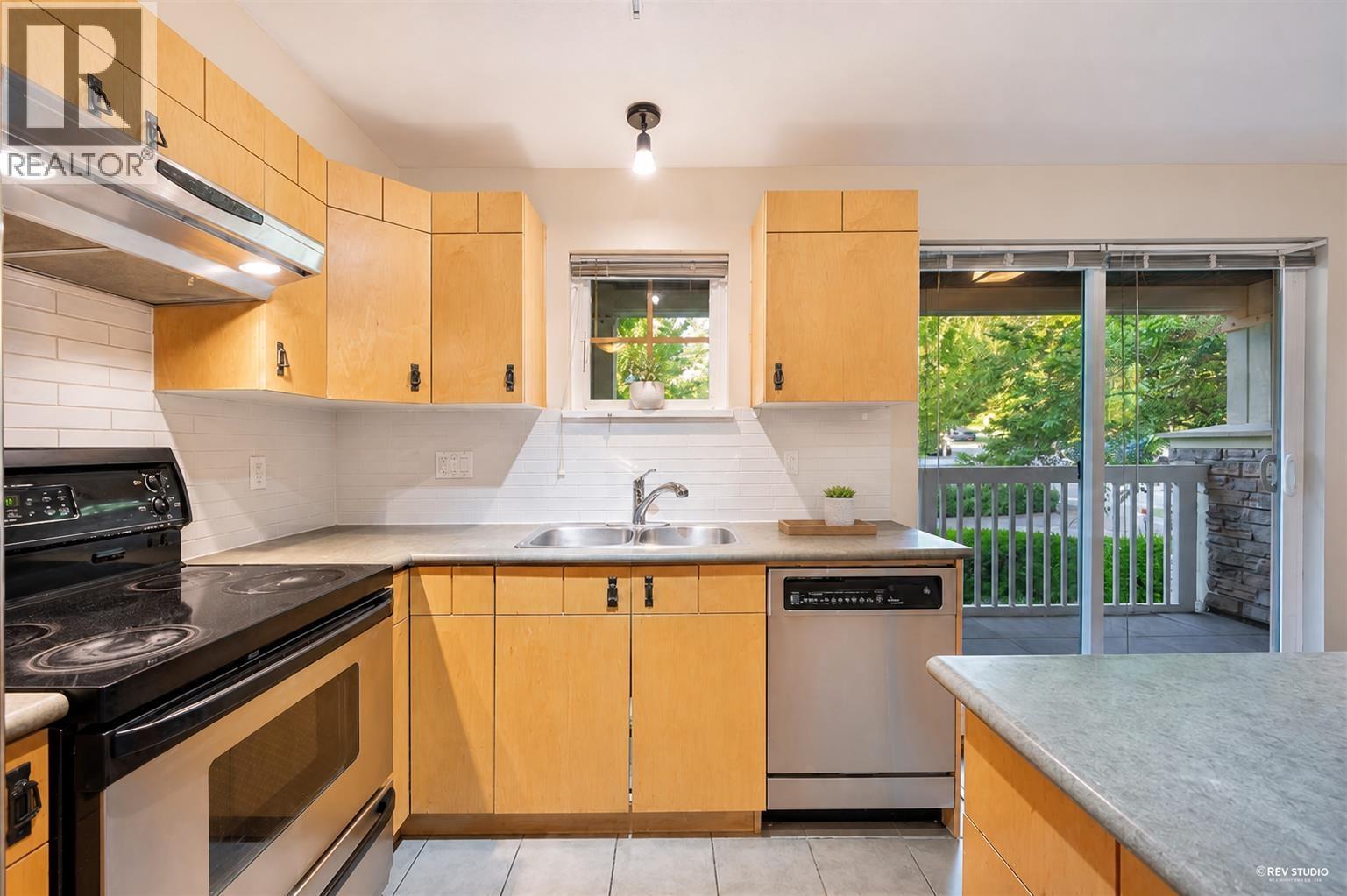 17 7488 Southwynde Avenue, Burnaby, British Columbia  V3N 5C6 - Photo 7 - R3159729