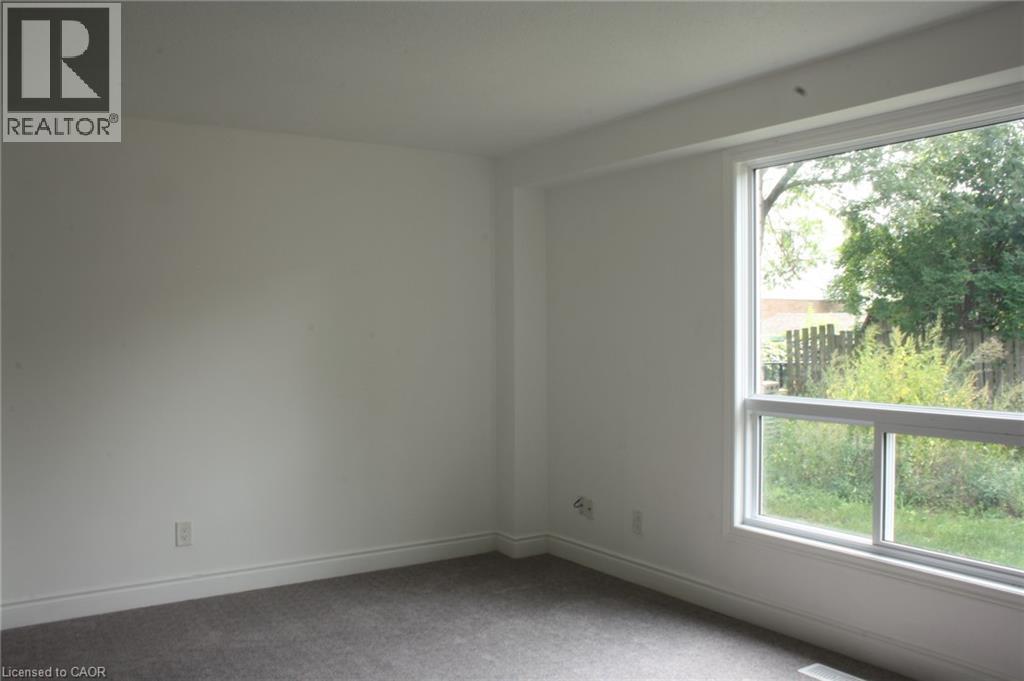 144 Sekura Crescent, Cambridge, Ontario  N1R 7G1 - Photo 12 - 40854439