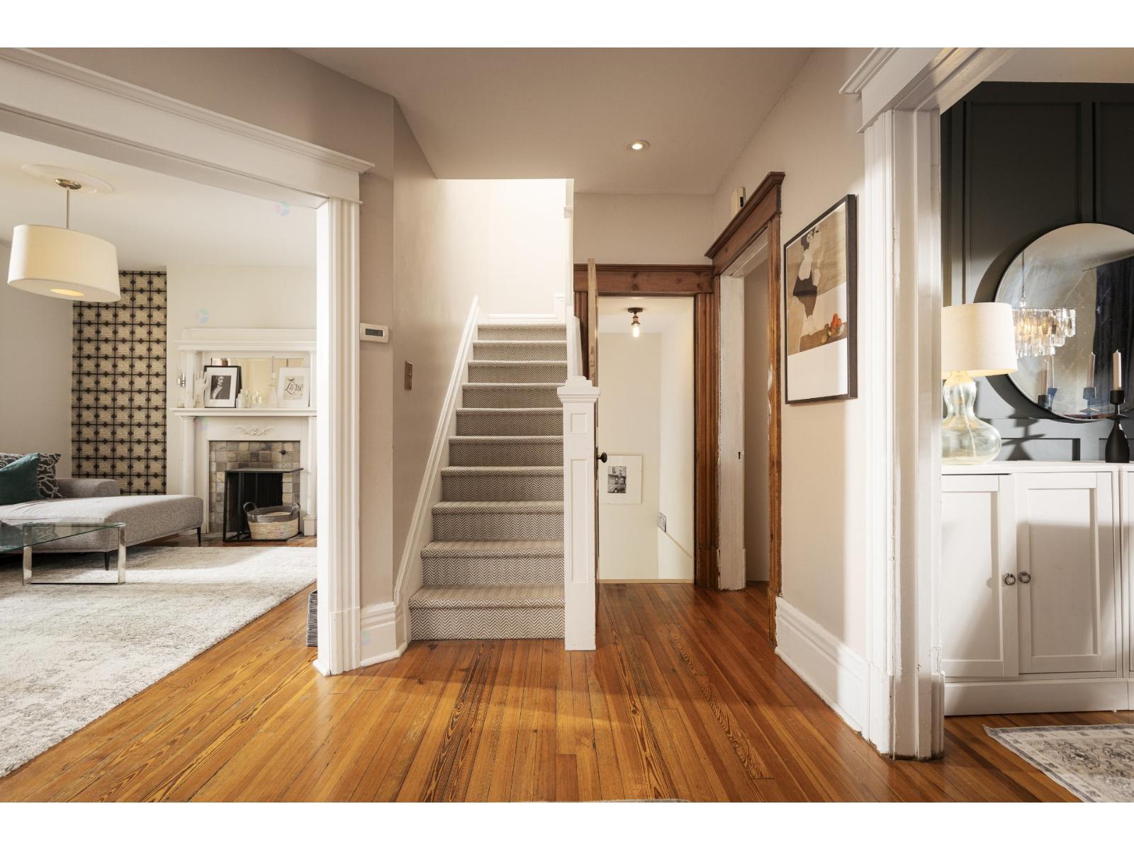 128 Av. Westminster N. Montréal-Ouest Quebec Canada H4X1Z4 3