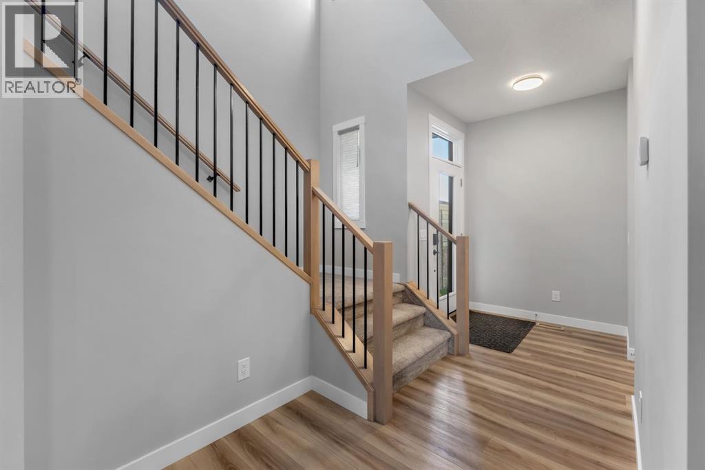 184 Creekstone Row SW, Calgary, Alberta  T2X 5E1 - Photo 5 - A2340211
