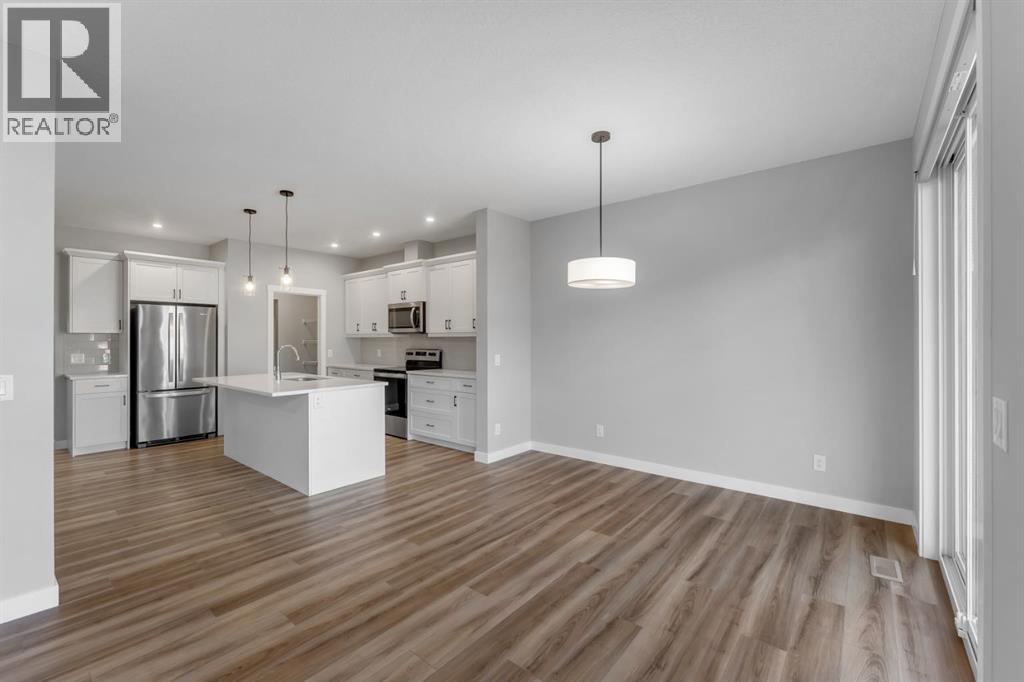 184 Creekstone Row SW, Calgary, Alberta  T2X 5E1 - Photo 9 - A2340211