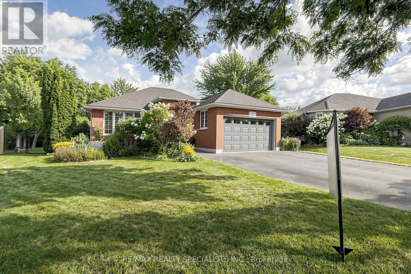 14 KIMBERLY COURT, Brantford, Ontario