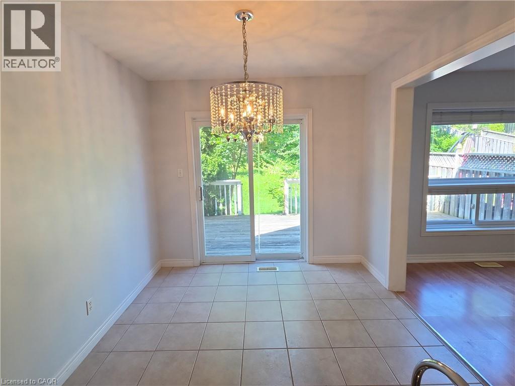 673 Butternut Avenue Unit# A, Waterloo, Ontario  N2V 2L1 - Photo 11 - 40851876