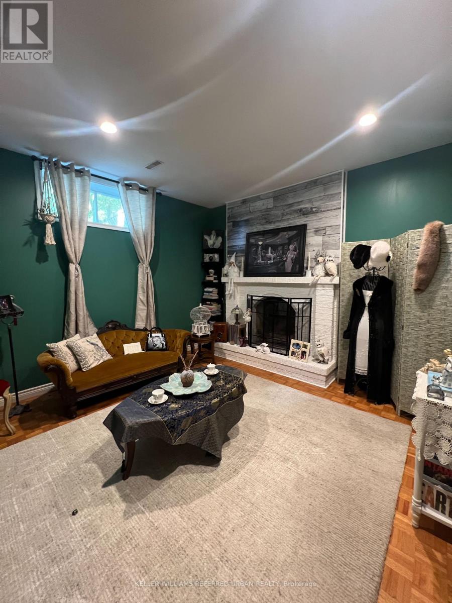 Lower - 132 Old Surrey Lane, Richmond Hill, Ontario  L4C 8S6 - Photo 12 - N13722876