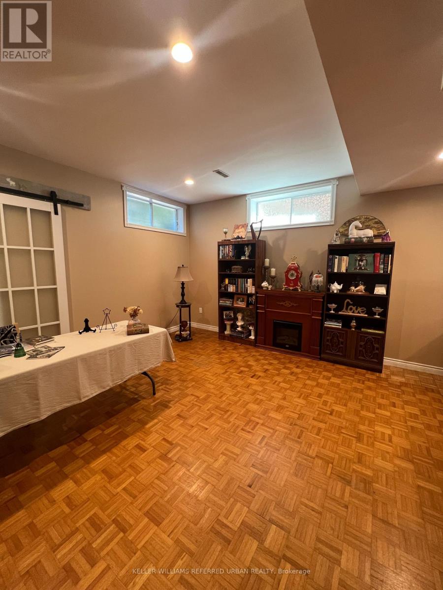 Lower - 132 Old Surrey Lane, Richmond Hill, Ontario  L4C 8S6 - Photo 7 - N13722876
