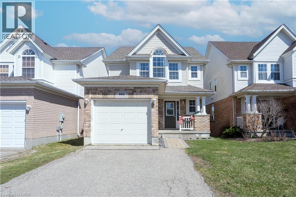 592 BONAVISTA Drive Unit# Lower, Waterloo, Ontario
