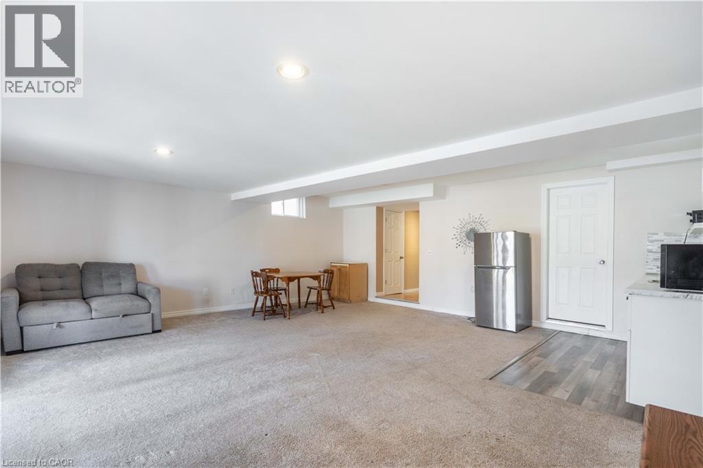 592 Bonavista Drive Unit# Lower, Waterloo, Ontario  N2K 4B3 - Photo 4 - 40847283