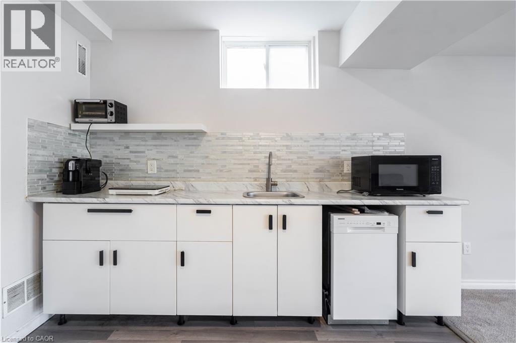 592 Bonavista Drive Unit# Lower, Waterloo, Ontario  N2K 4B3 - Photo 7 - 40847283