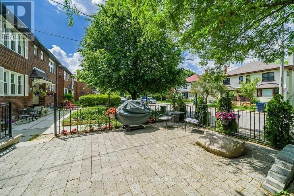 A - 23 Preston Place, Toronto, Ontario  M4N 2T1 - Photo 9 - C13725614