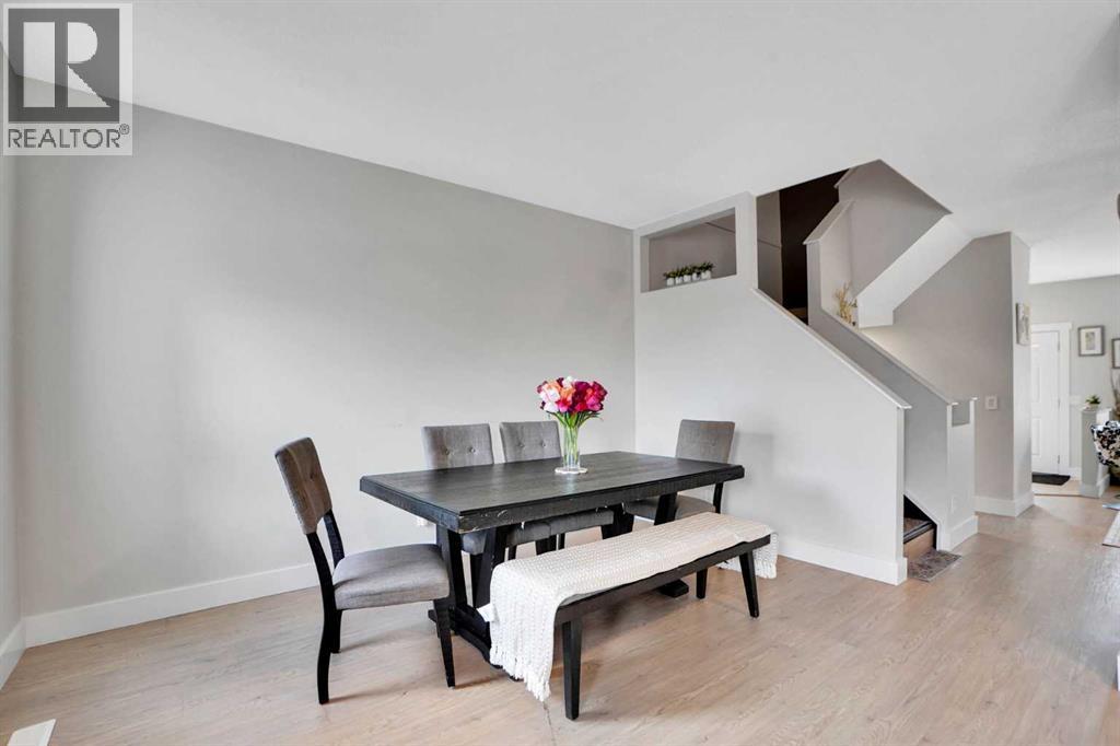 227 Citadel Lane NW, Calgary, Alberta  T3G 4E1 - Photo 11 - A2337411