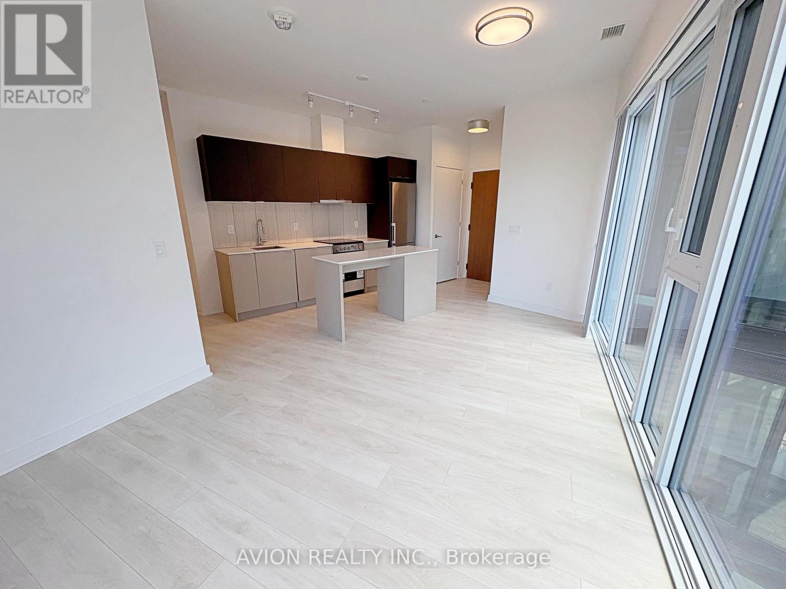 1016 - 8 Tippett Road, Toronto, Ontario  M3H 0E7 - Photo 11 - C13725628