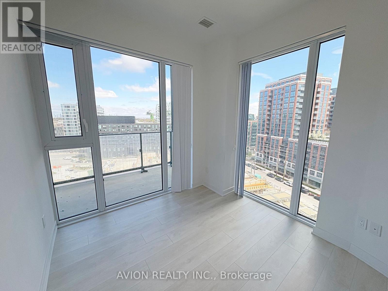 1016 - 8 Tippett Road, Toronto, Ontario  M3H 0E7 - Photo 17 - C13725628