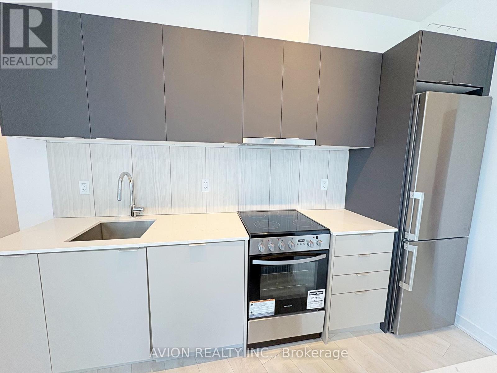 1016 - 8 Tippett Road, Toronto, Ontario  M3H 0E7 - Photo 3 - C13725628