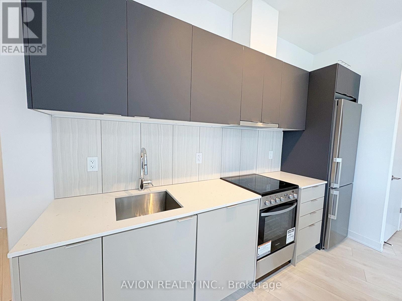 1016 - 8 Tippett Road, Toronto, Ontario  M3H 0E7 - Photo 8 - C13725628