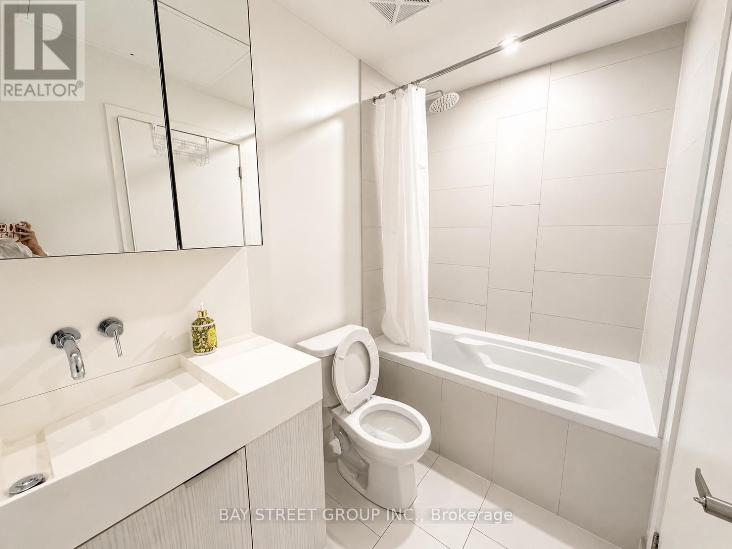 3411 - 20 Richardson Street, Toronto, Ontario  M5A 0S6 - Photo 7 - C13725630
