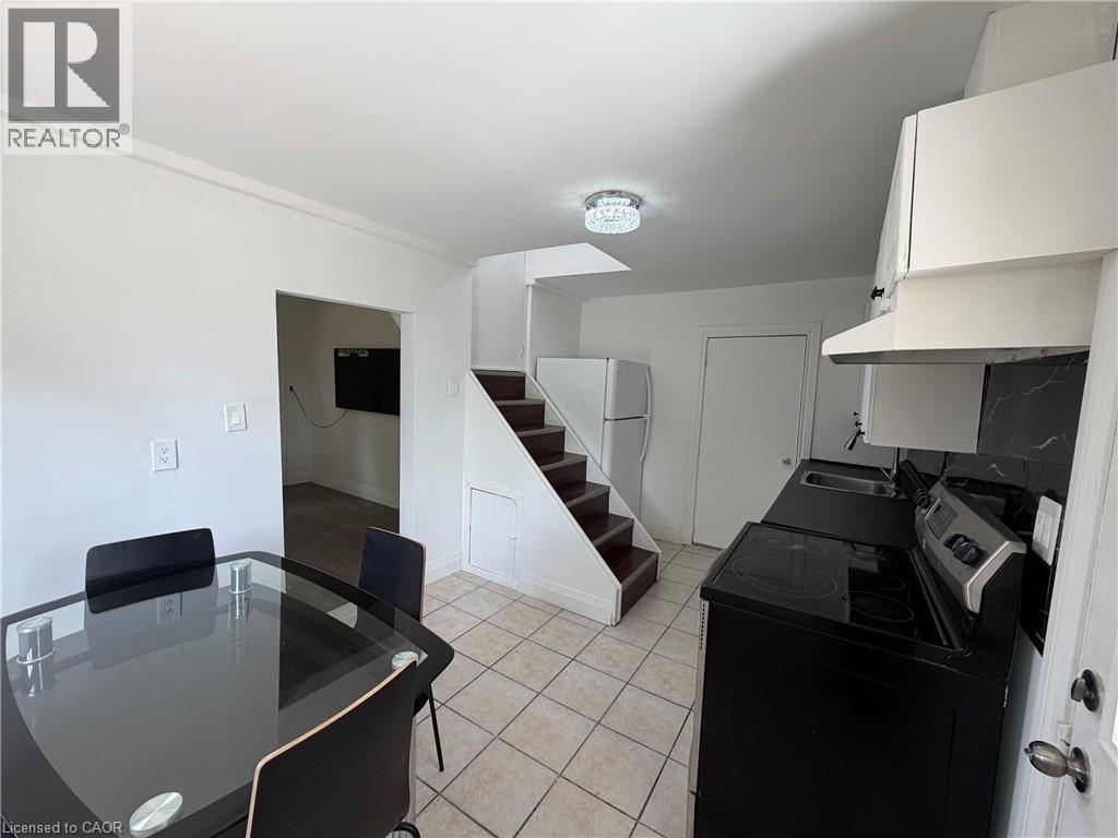 76 Avenue Road, Cambridge, Ontario  N1R 1C1 - Photo 5 - 40856069
