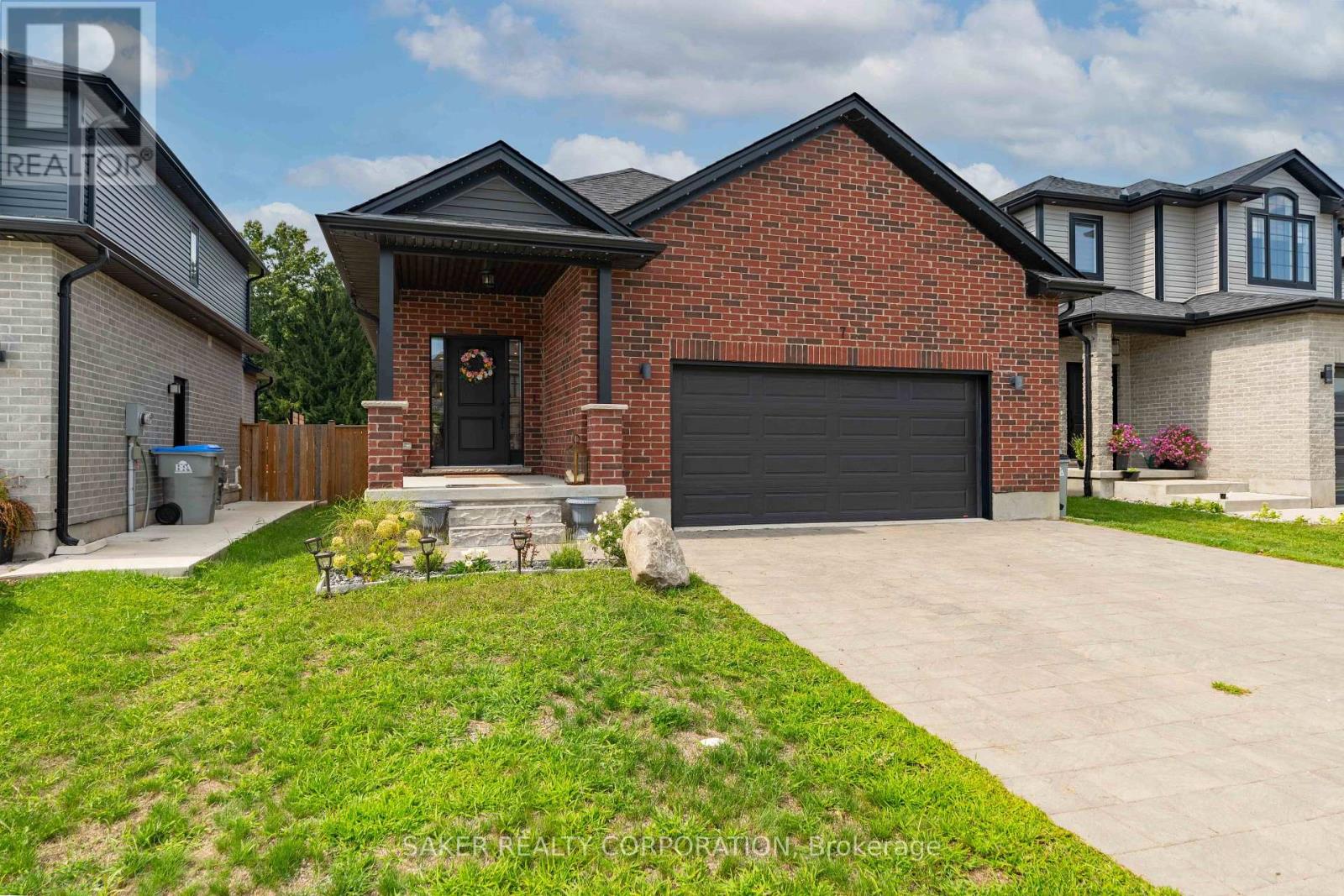 7 ARMSTRONG STREET, Strathroy-Caradoc, Ontario