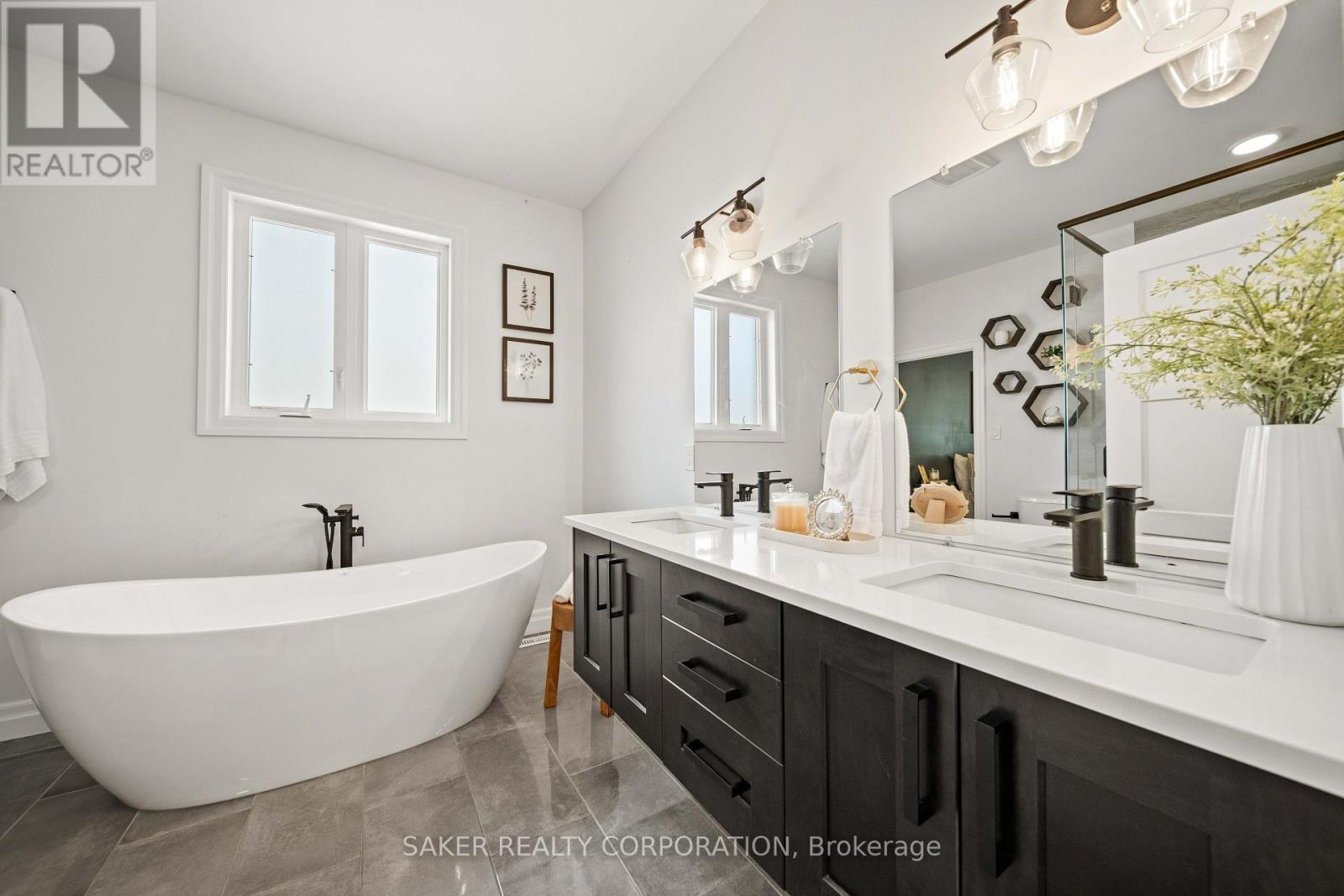 7 Armstrong Street, Strathroy-Caradoc, Ontario  N0L 1W0 - Photo 16 - X13725638