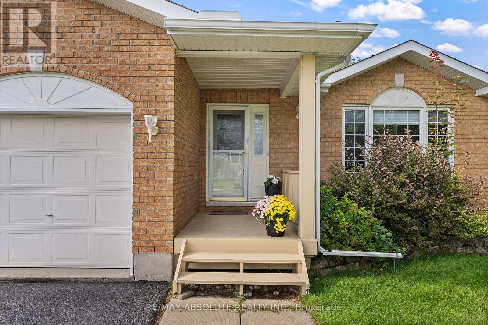 1 River Ridge Crescent, Arnprior, Ontario  K7S 3W1 - Photo 2 - X13725634