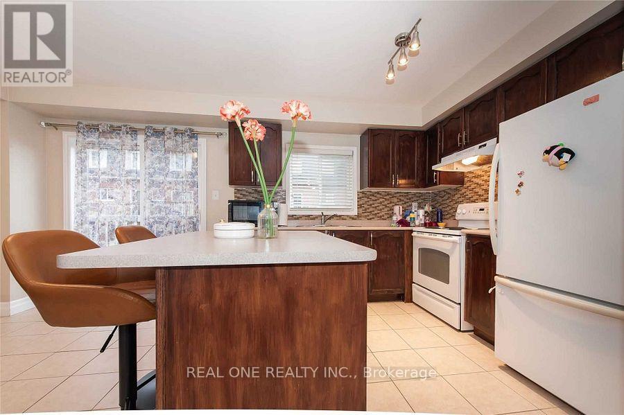 2307 Saddlecreek Crescent, Oakville, Ontario L6M 5J6 - Photo 10 - W13725636
