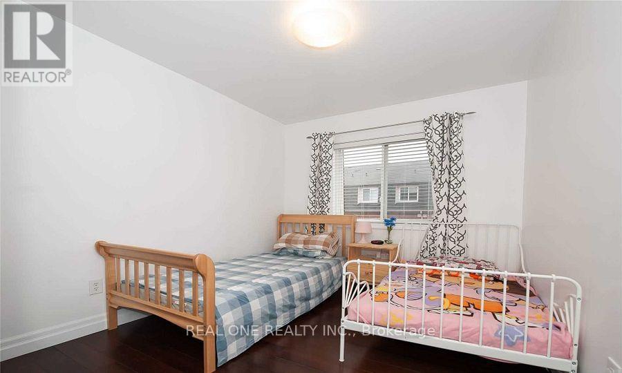 2307 Saddlecreek Crescent, Oakville, Ontario L6M 5J6 - Photo 14 - W13725636