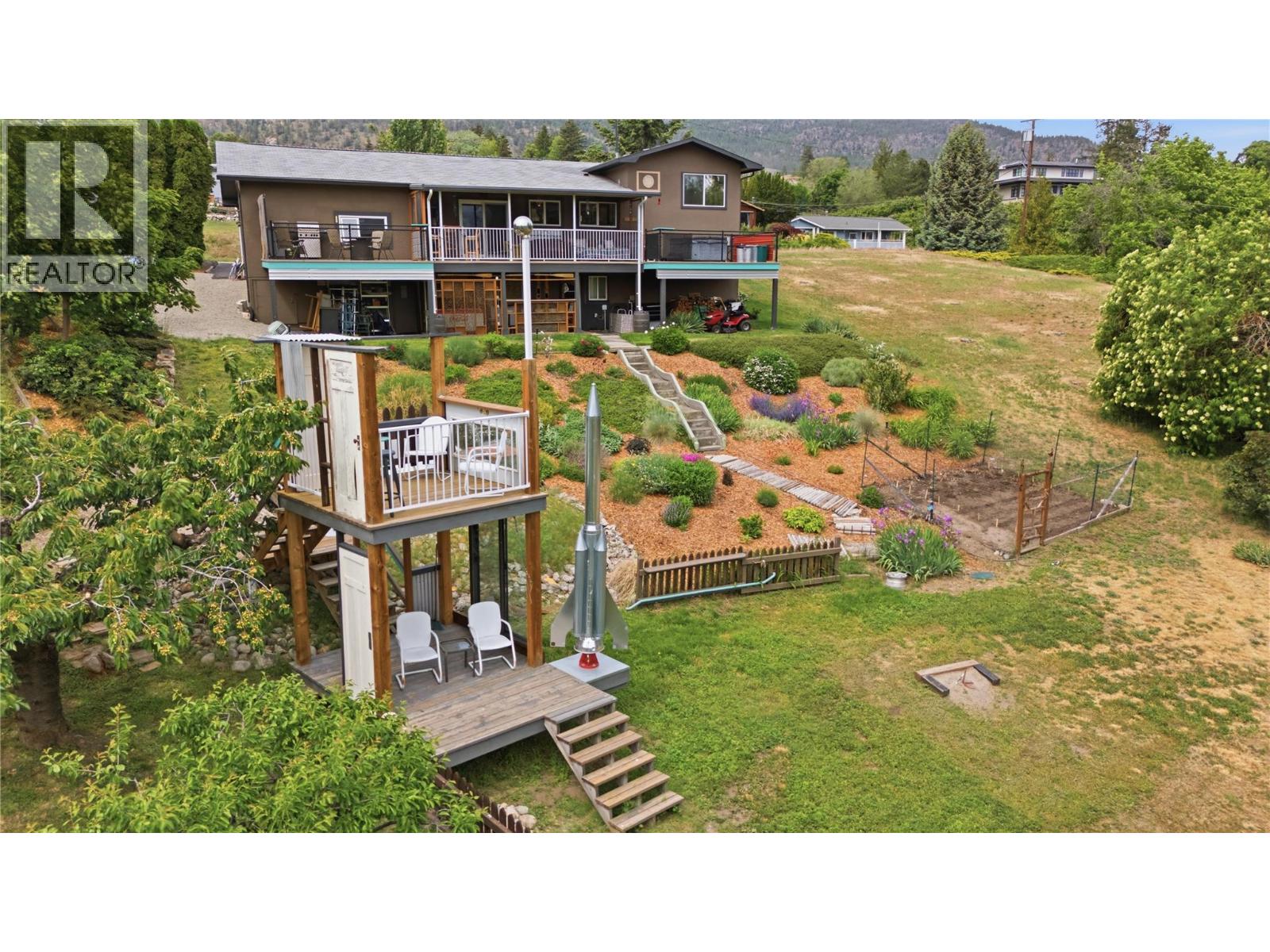 1019 Veteran Drive, Penticton, British Columbia  V2A 7K8 - Photo 38 - 10389353
